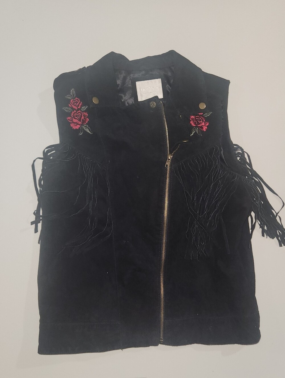 Forever 21 Black Suede Fringe Jacket with Embroidered Rose Size L Women